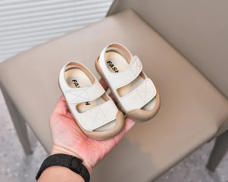 Baby Beach Shoes Toes Capped Anti-kicked Toddler Kids Walking Shoes Non-slip Soft Sole 2025 Summer Boys Girls Sandals Versatile