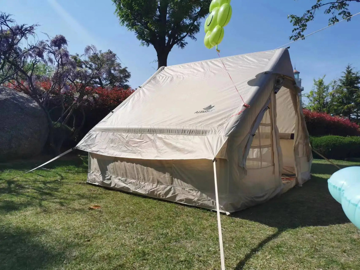 Beach Camp Large Inflatable Tent Tents for Outdoor Camping, Waterproof and Sunscreen, Family Dinner, 3-4 People