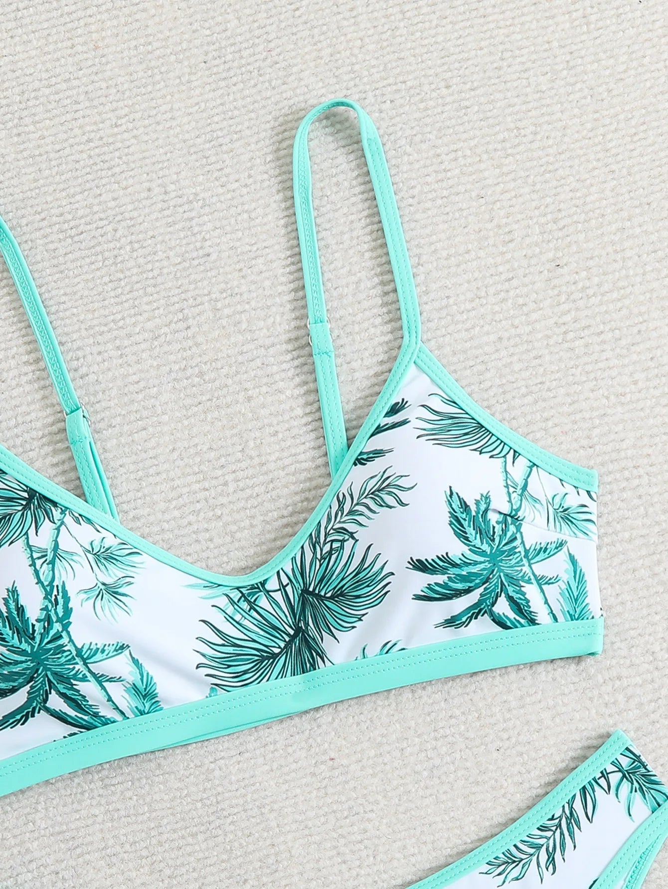 Beach Camp Bathing Suit Women New Swimsuit Female Europe and America Bikini Swimwear Triangle Swimming Trunks Wholesale