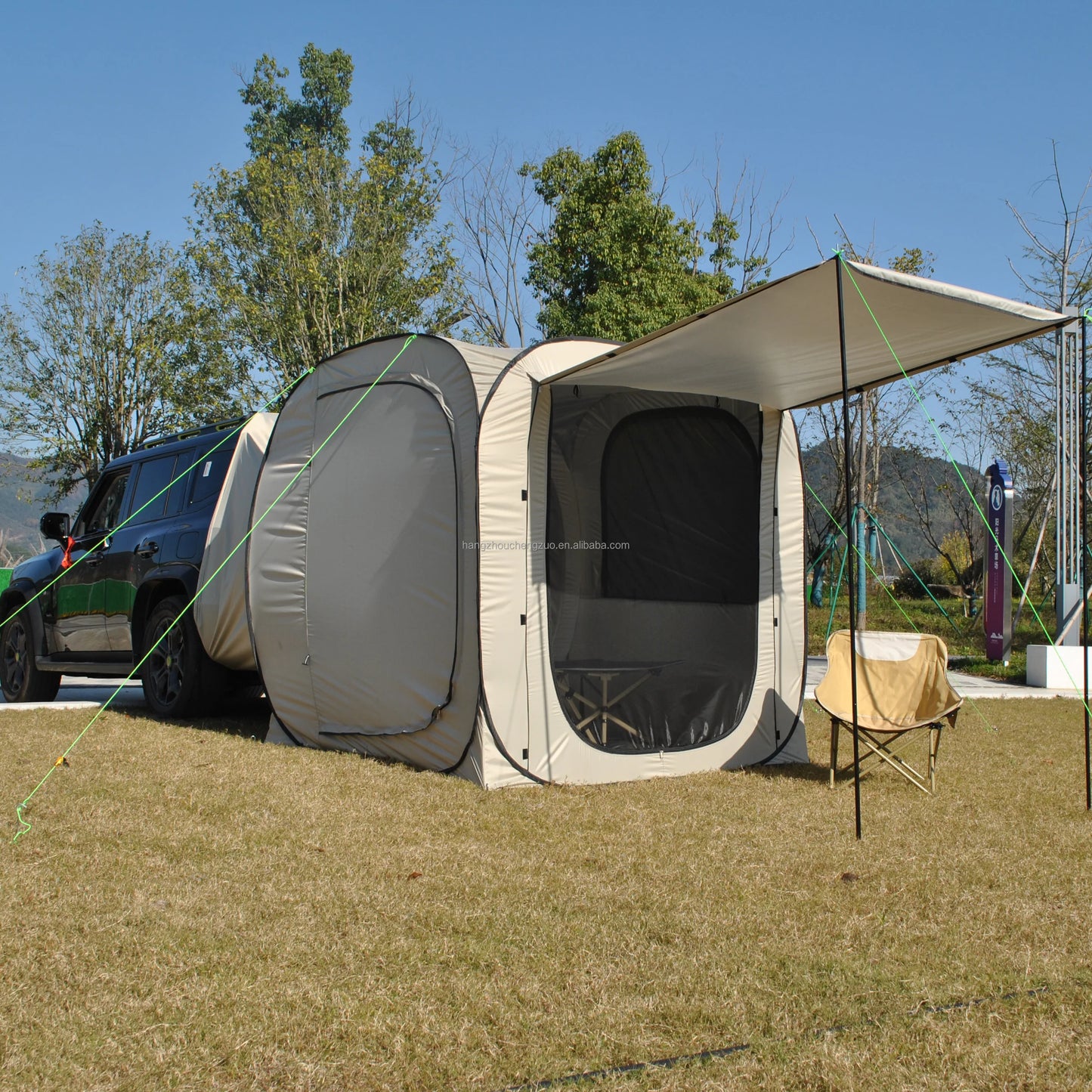 Single-Layer Waterproof Car Tent Tailgate Pop-Up SUV Tent for Camping Multipurpose Truck Tent for Car Campers