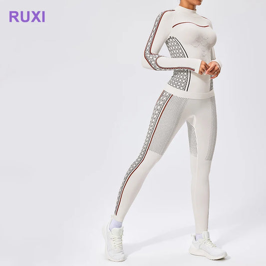 Beach Camp Gym Ski Snowboarding Tight Streetwear Sport Women Tracksuits Running Yoga Exercise Suit Workout Suit Women Fitness Yoga Set