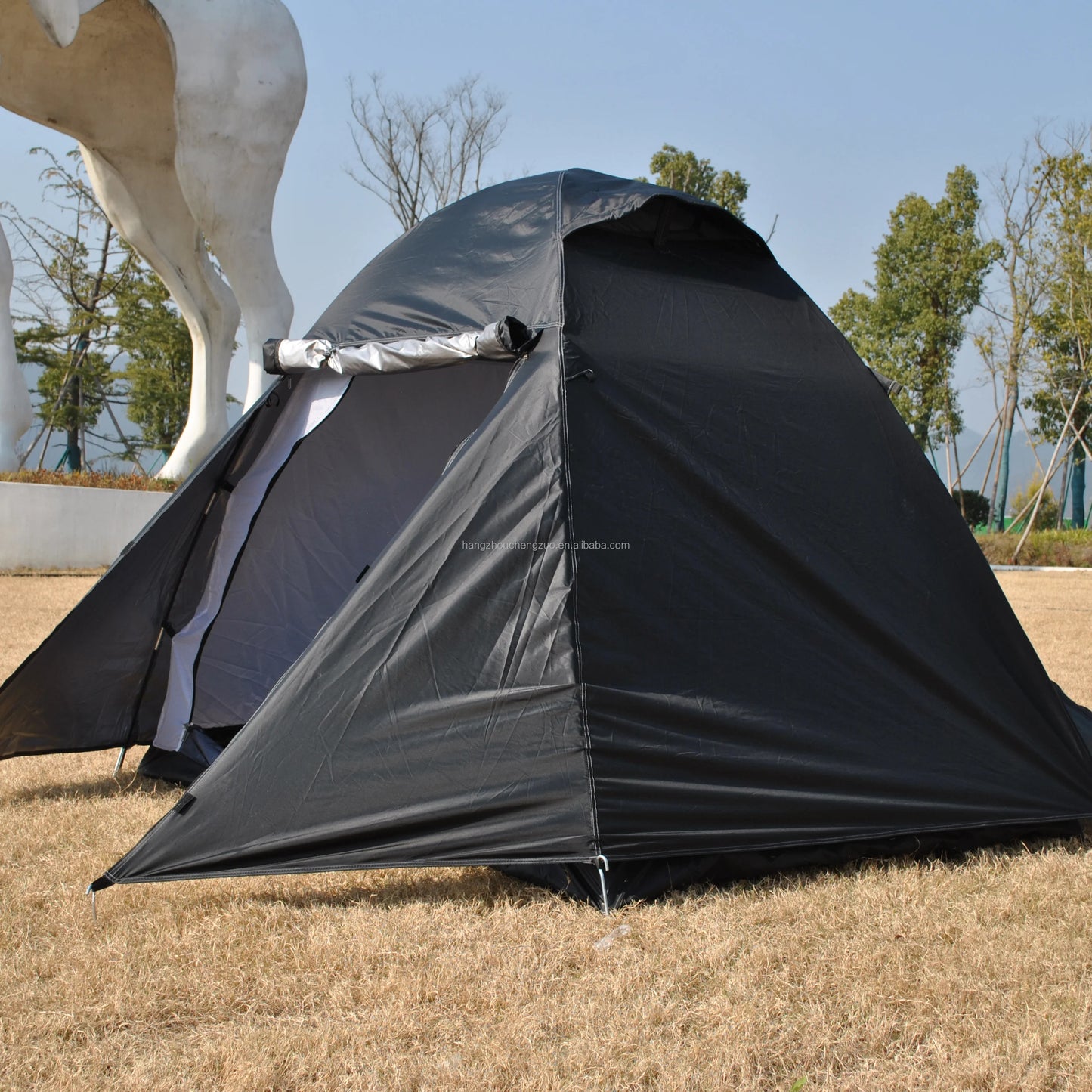 Durable 4 Season 2-Person Tent CZX-745 Outdoor Sunscreen Tent with Unique Double Layer for Camping