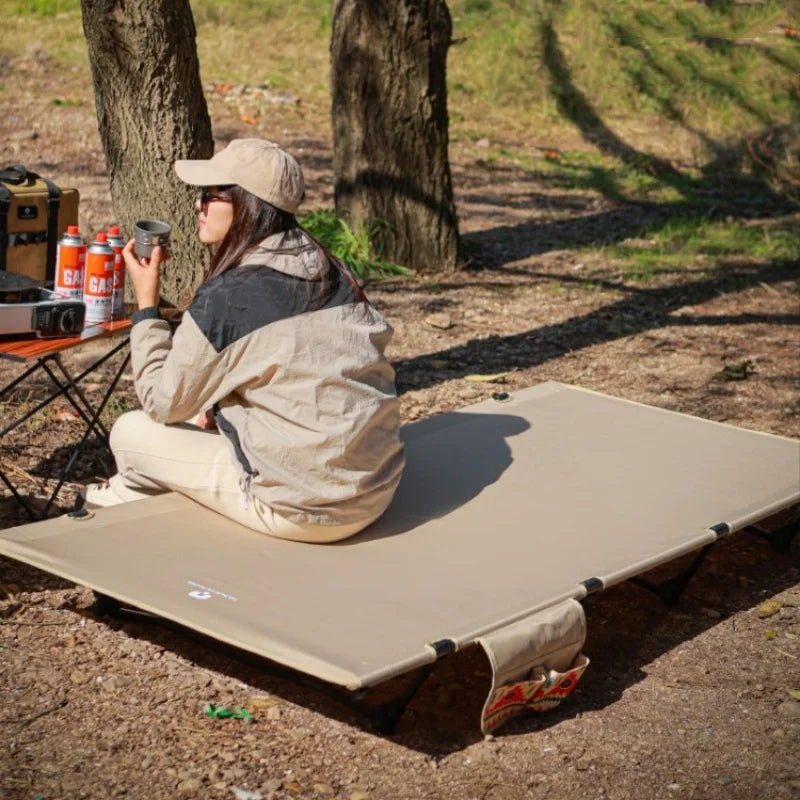 Beach Camp Cot Camping  Bed Aluminum Alloy Folding Bed Ultra-Light Lightweight Outdoor Camping Tent Self-Driving Lunch Break 4 Rods