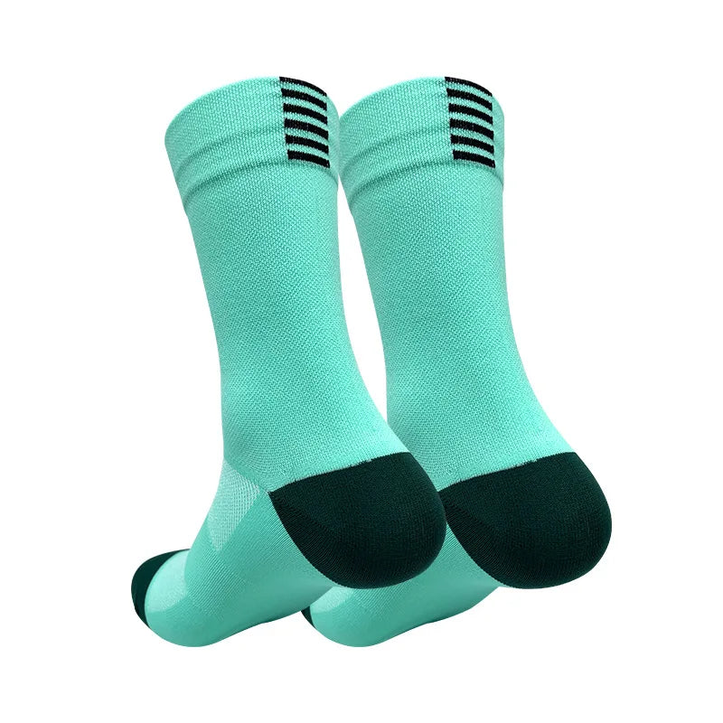 Beach Camp Cycling Socks Running Quick Dry Medium Cylinder Men and Women Sports Fitness in the Tube