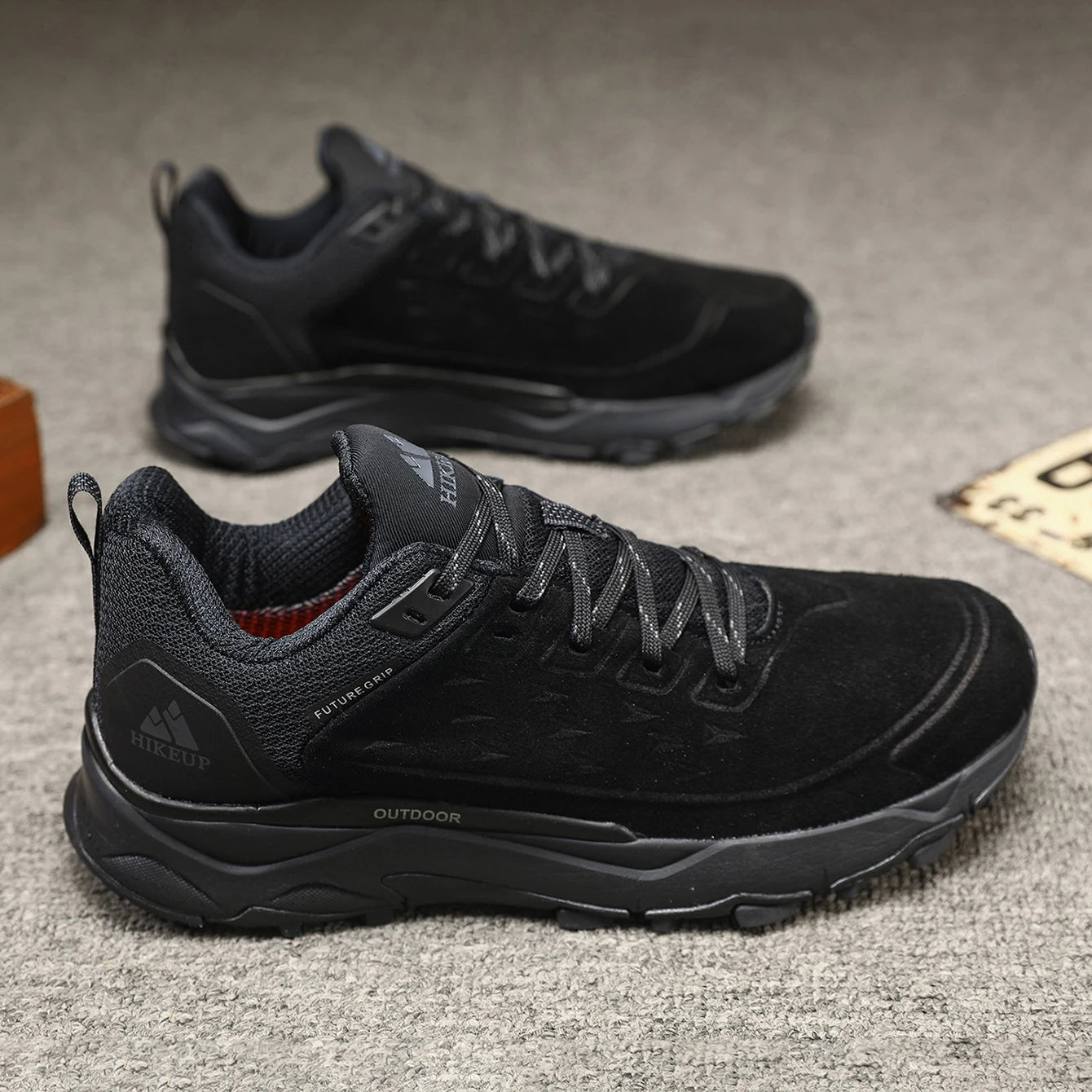Men's Hiking Shoes Wear-resistant Non-slip Outdoor Sneaker Rock Climbing Trekking Hunting Men Sports Suede Leather