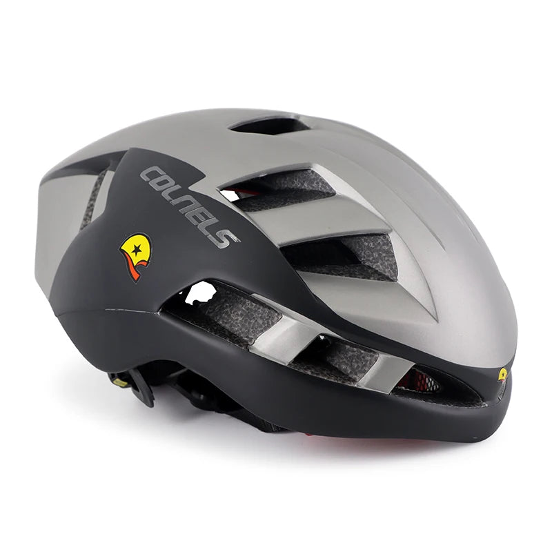 Beach Camp Riding helmet, adult cycling sports safety helmet, one-piece molding, edge wrapped, bottom wrapped, mountain road cycling helmet