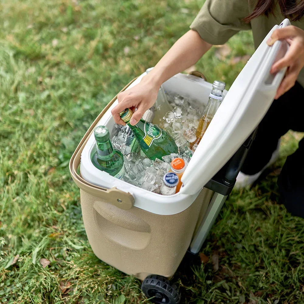 Beach Camp Camping Refrigerator Ice Box Food and Beverage Portable Outdoor Picnic Fresh Refrigerator Picnic Portable Family